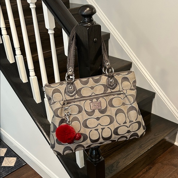 Coach Poppy Signature Glam Tote. main image 2